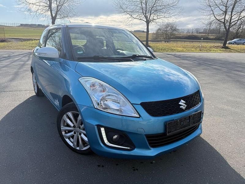 Blau Gebraucht 2014 Suzuki Swift Kleinwagen | 5.999 € (Fairer Preis) - Bild 1/4
