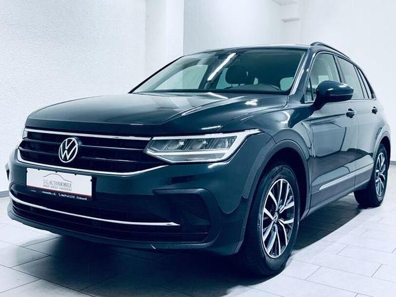 Grau Gebraucht 2021 VW Tiguan SUV | 18.980 € (Guter Preis) - Bild 1/4