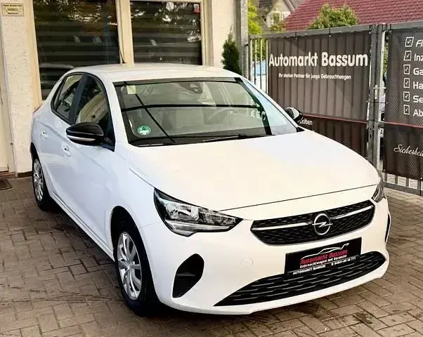 Gebraucht Opel Corsa Edition 75 PS (55 kW) 2022 White jade (metallic) Kleinwagen