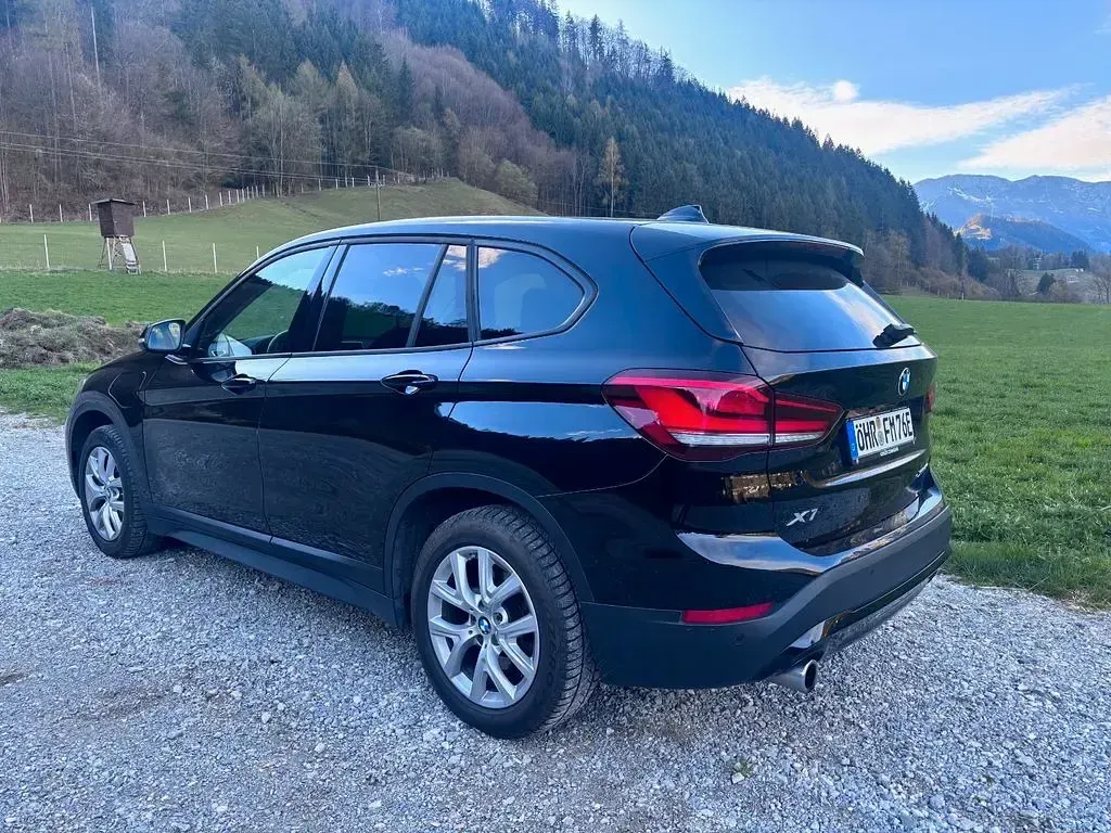 Gebraucht BMW X1 Advantage 220 PS (161 kW) 2020 Schwarz SUV