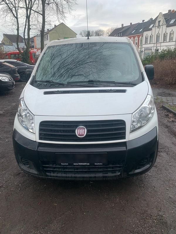 Weiß Gebraucht 2011 Fiat Scudo Van | 2.900 € (Superpreis) - Bild 1/4