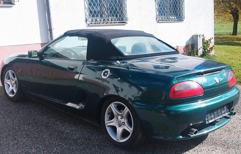 Gebraucht MG F 120 PS (88 kW) 1997 Grün Cabrio
