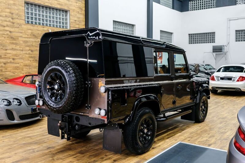 Gebraucht Land Rover Defender SE 122 PS (89 kW) 2013 Braun SUV