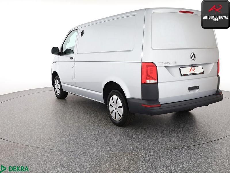 Gebraucht VW Transporter 150 PS (110 kW) 2022 Reflexsilber Van