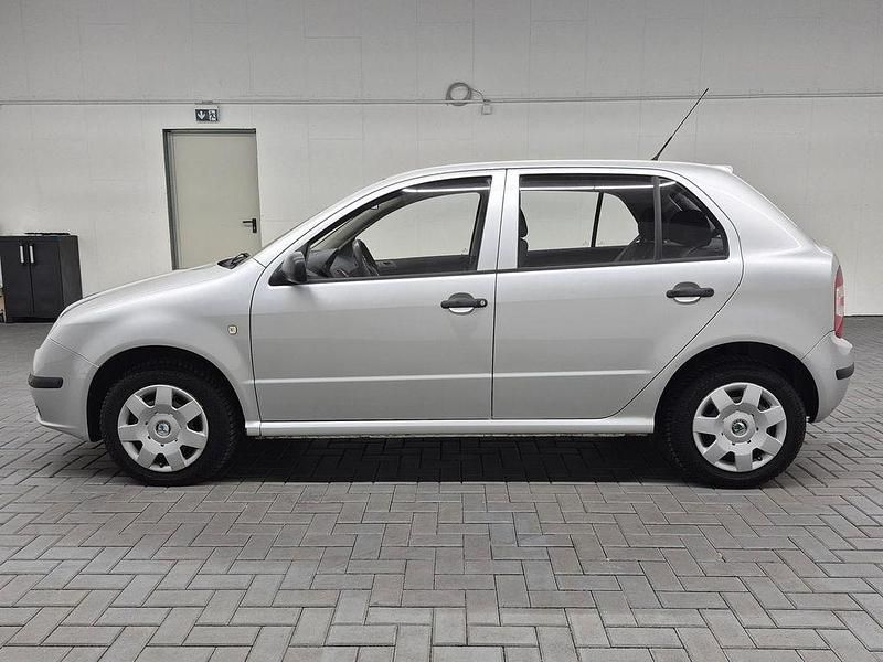 Gebraucht Skoda Fabia Classic 54 PS (39 kW) 2005 Silber Limousine