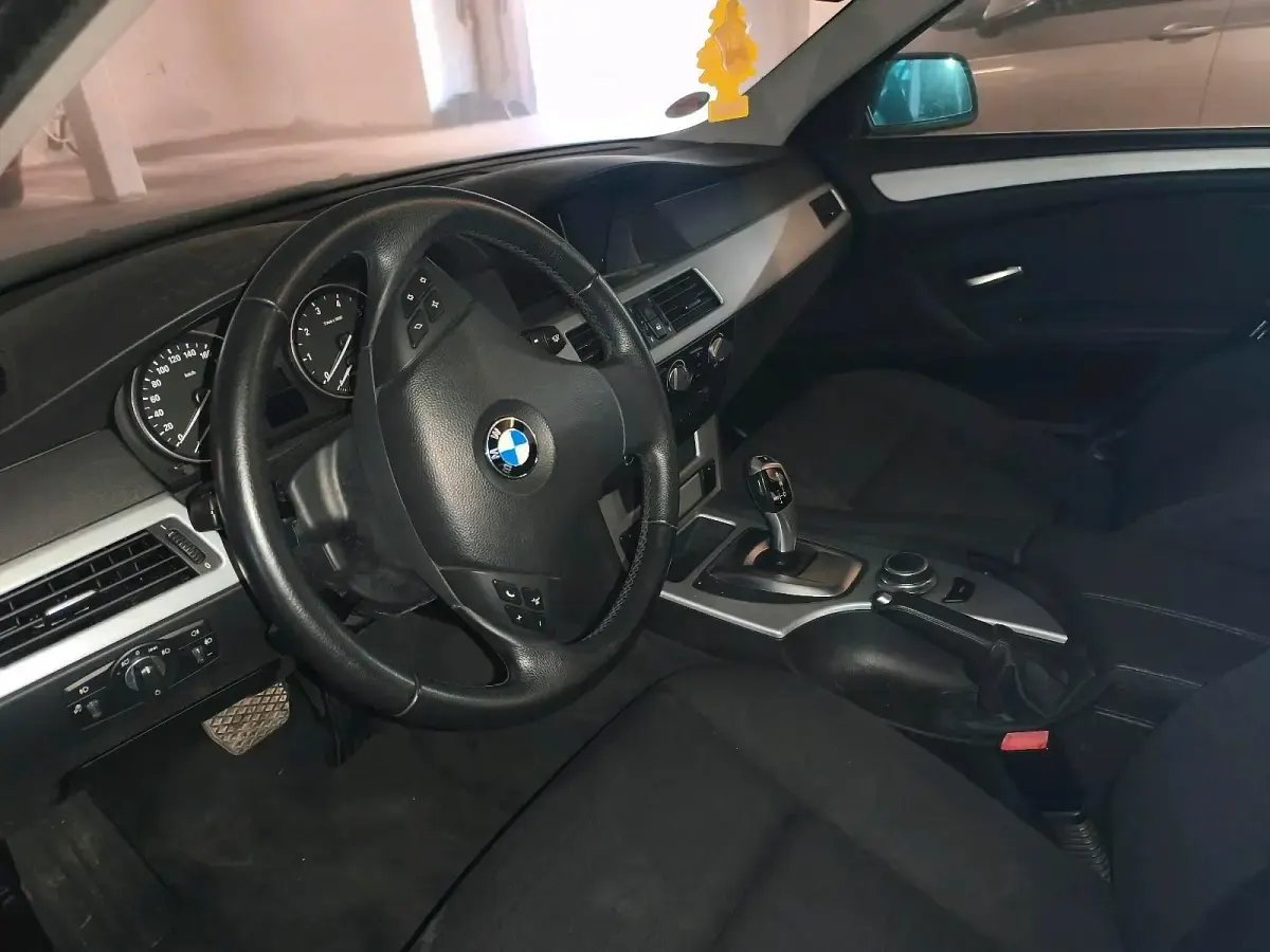 Gebraucht BMW 560L 191 PS (140 kW) 2008 Schwarz Limousine