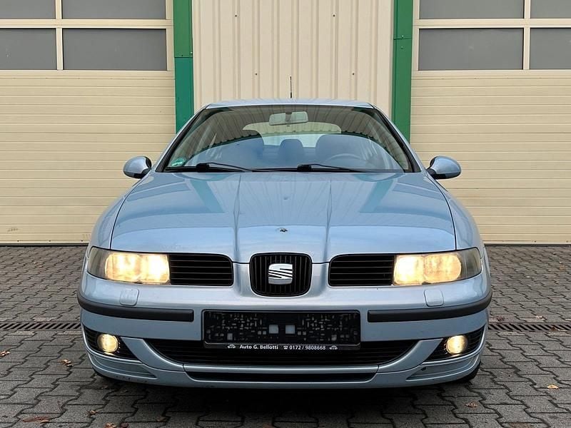 Gebraucht Seat Leon 105 PS (77 kW) 2004 Blau Kleinwagen