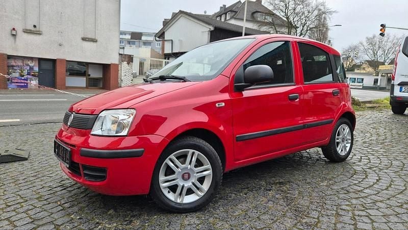 Rot Gebraucht 2011 Fiat Panda Kleinwagen | 2.499 € (Fairer Preis) - Bild 1/4