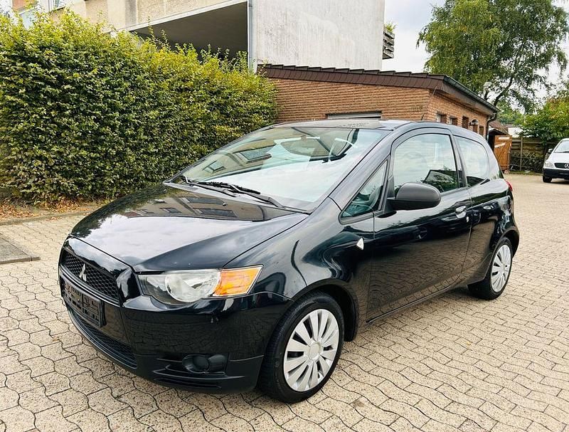 Schwarz Gebraucht 2011 Mitsubishi Colt Inform Kleinwagen | 2.200 € (Fairer Preis) - Bild 1/4