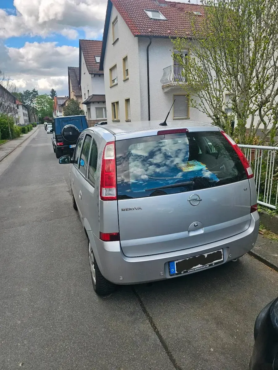 Gebraucht Opel Meriva 101 PS (74 kW) 2005 Silber Van / Kleinbus