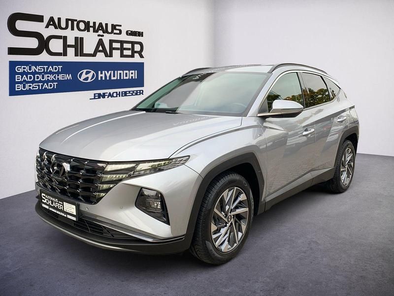 Shimmering silver / met Gebraucht 2023 Hyundai Tucson Trend SUV | 26.990 € (Fairer Preis) - Bild 1/4