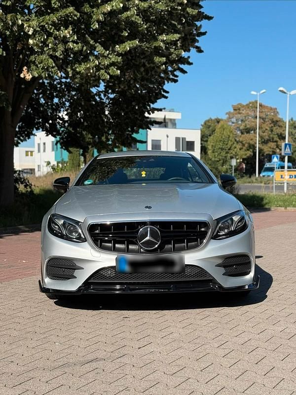 Usata Mercedes E400 333 CV (244 kW) 2017 Grigio Coupé