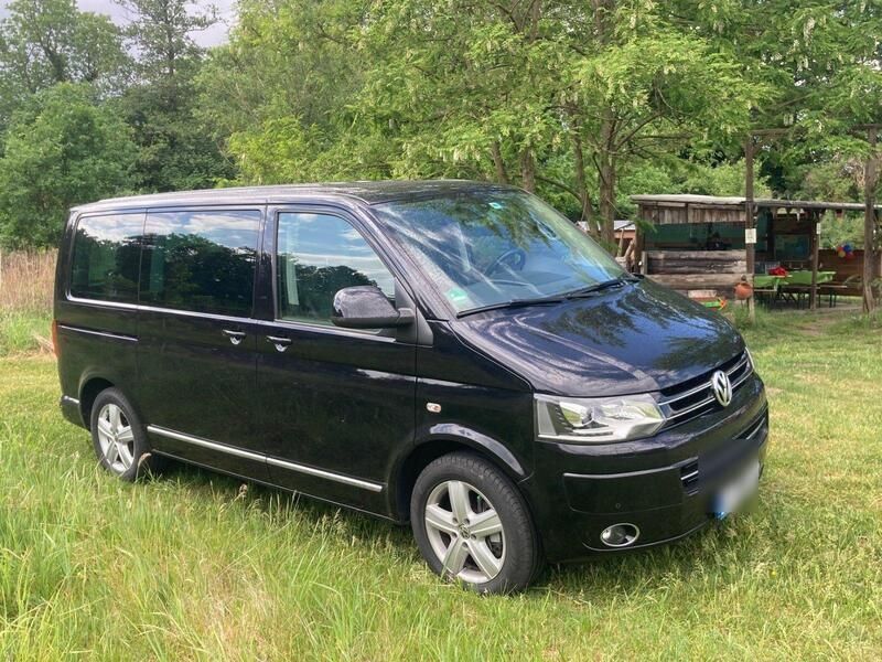 Schwarz Gebraucht 2014 VW T5 Highline Van | 22.800 € (Fairer Preis) - Bild 1/4
