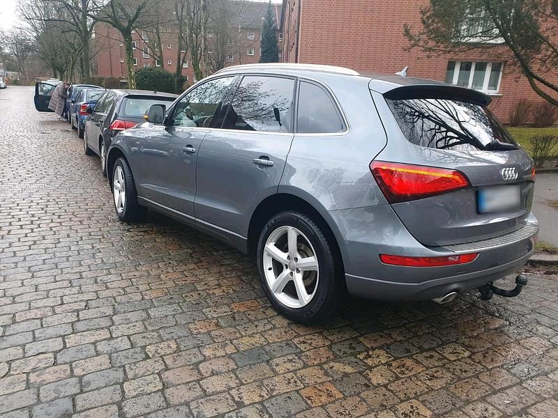 Gebraucht Audi Q5 S-Line 177 PS (130 kW) 2011 Grau SUV