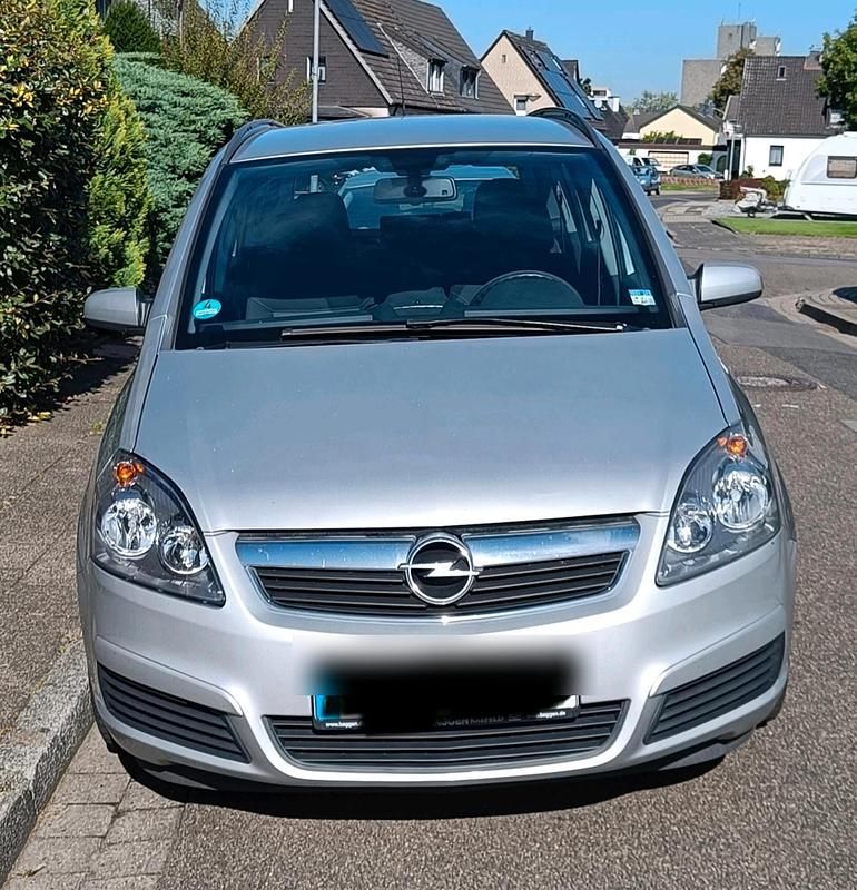 Silber Gebraucht 2006 Opel Zafira Edition Van / Kleinbus | 1.500 € (Fairer Preis) - Bild 1/4