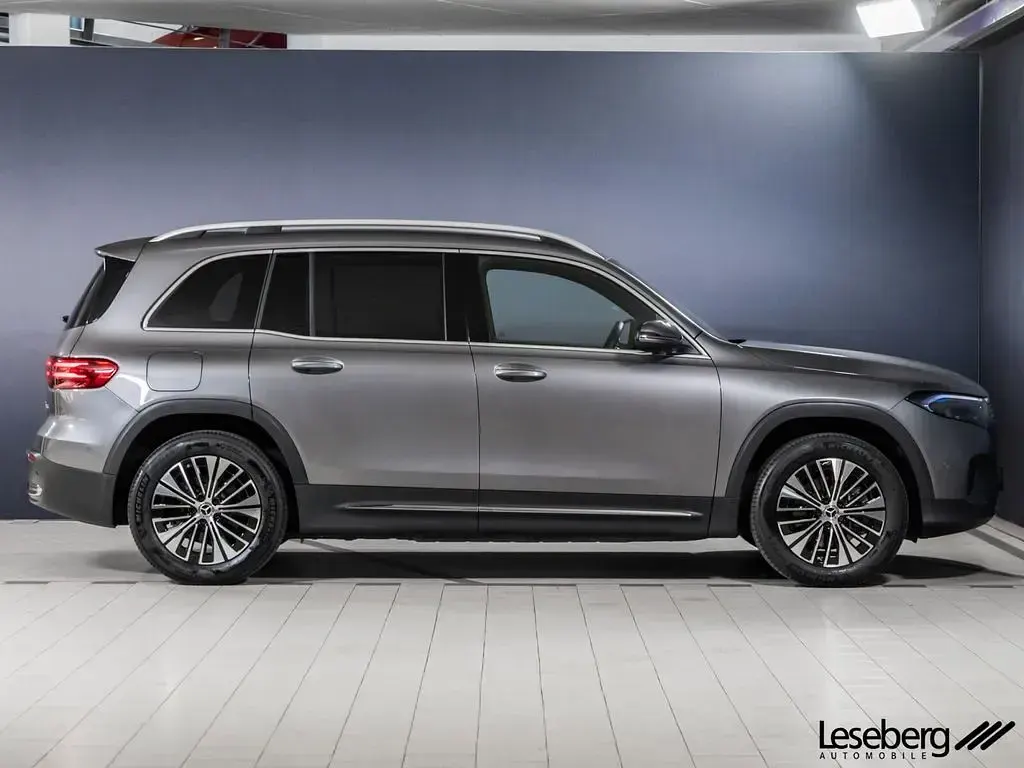 Gebraucht Mercedes EQB350 214 kW (292 PS) 2025 Grau SUV