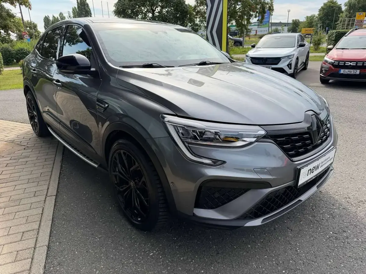 Gebraucht Renault Arkana R.S. 140 PS (102 kW) 2021 Graphitgrau metallic SUV