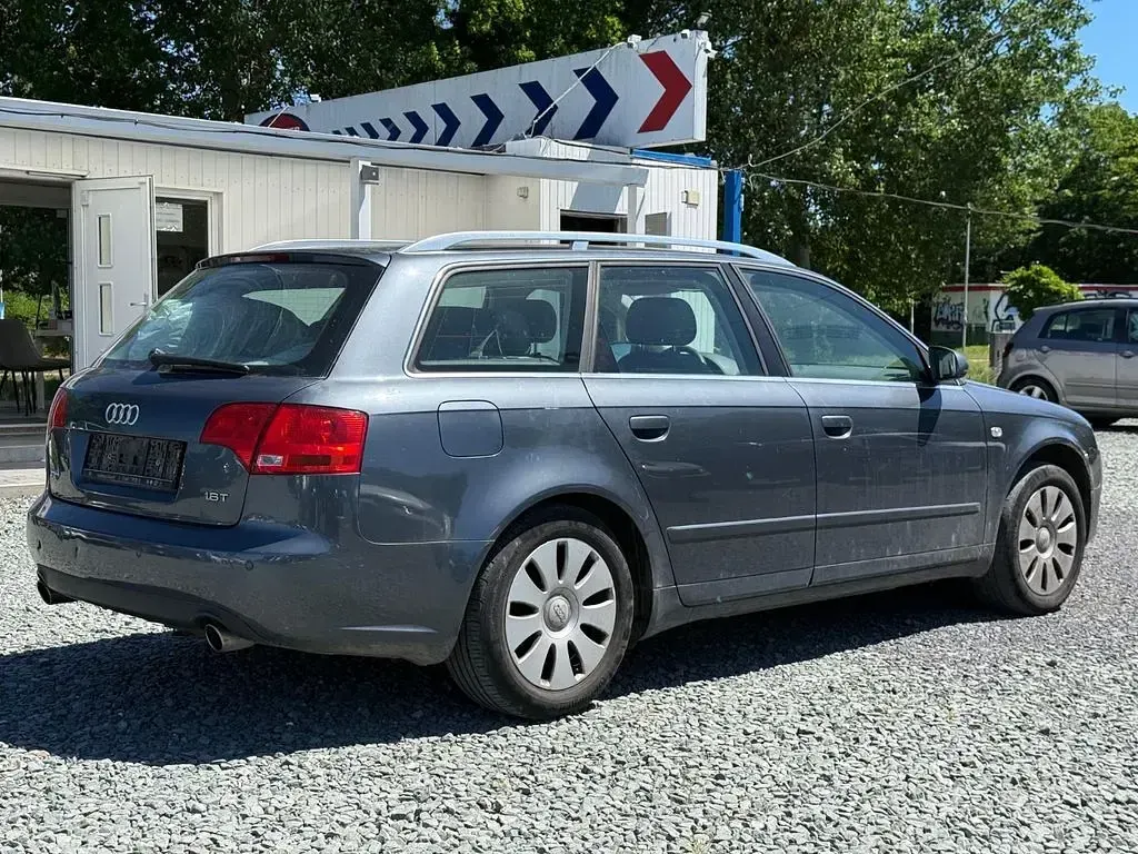 Gebraucht Audi A4 163 PS (119 kW) 2006 Grau Kombi