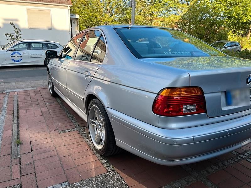 Używany BMW 520 170 KM (125 kW) 2002 Srebrny Sedan/Limuzyna