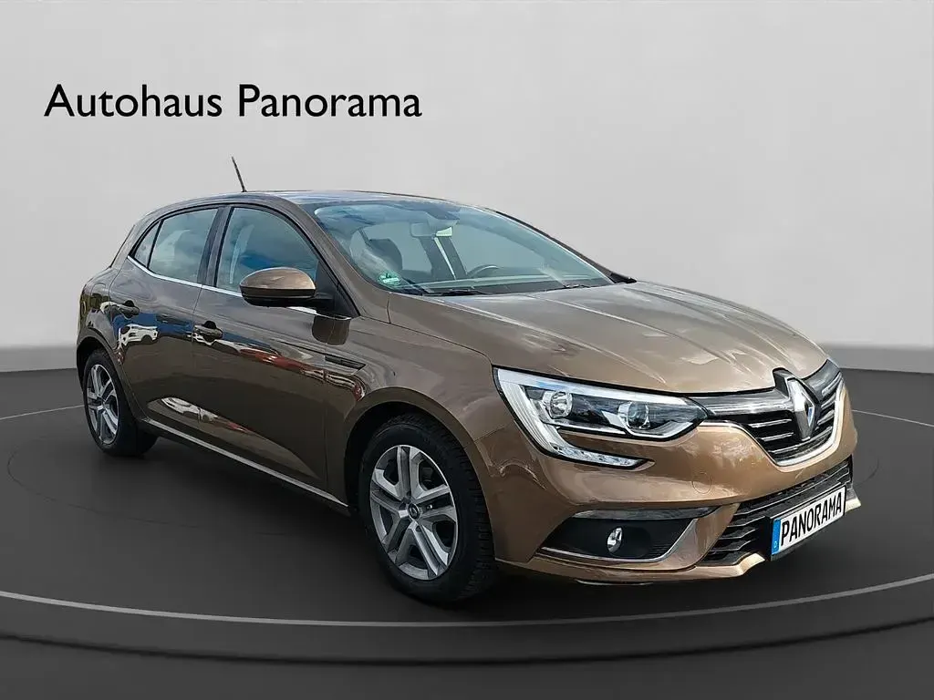 Gebraucht Renault Mégane Experience 101 PS (74 kW) 2016 Braun Limousine