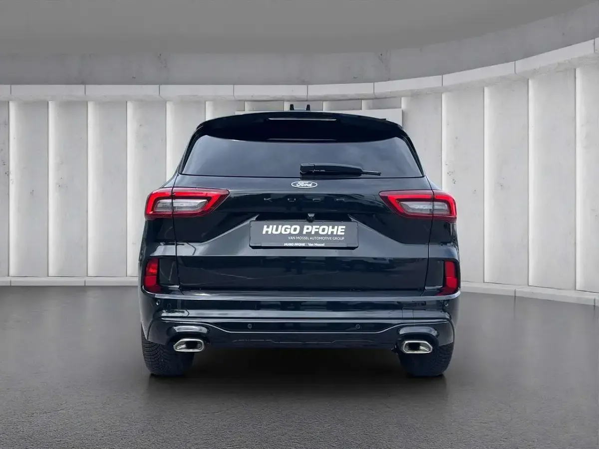 Gebraucht Ford Kuga ST-Line 186 PS (136 kW) 2025 Agate black metallic SUV