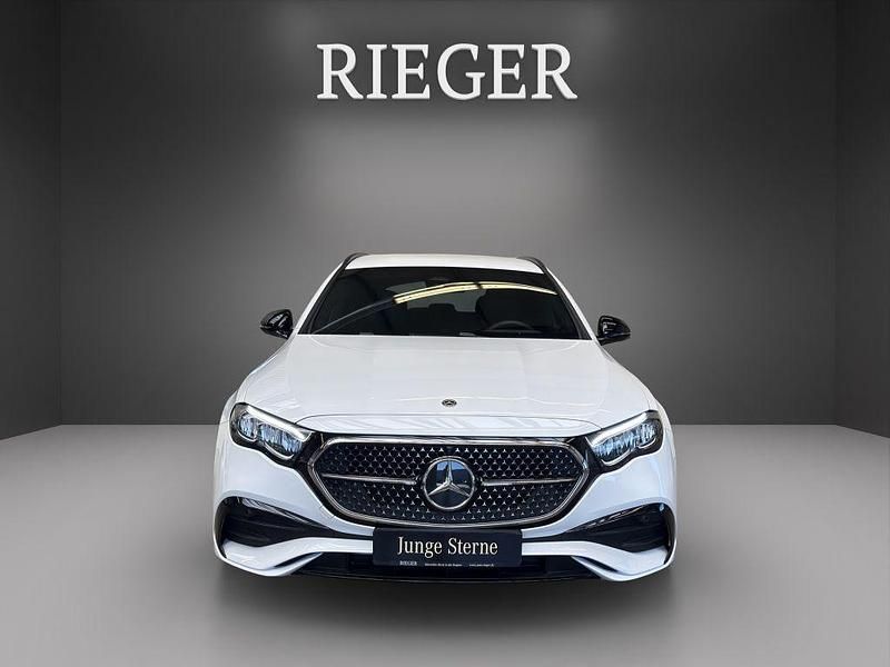 Gebraucht Mercedes E300 AMG 197 PS (144 kW) 2025 Weiß Limousine