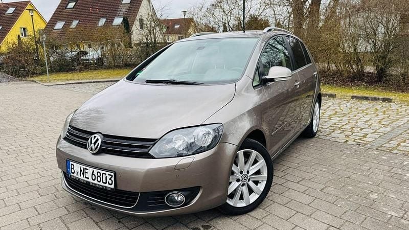 Gebraucht VW Golf Plus Cross Highline 160 PS (117 kW) 2010 Braun Van / Kleinbus