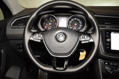 Gebraucht VW Tiguan Join 150 PS (110 kW) 2018 Grau metallic SUV