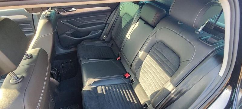 Gebraucht VW Passat 200 PS (147 kW) 2021 Schwarz Kombi