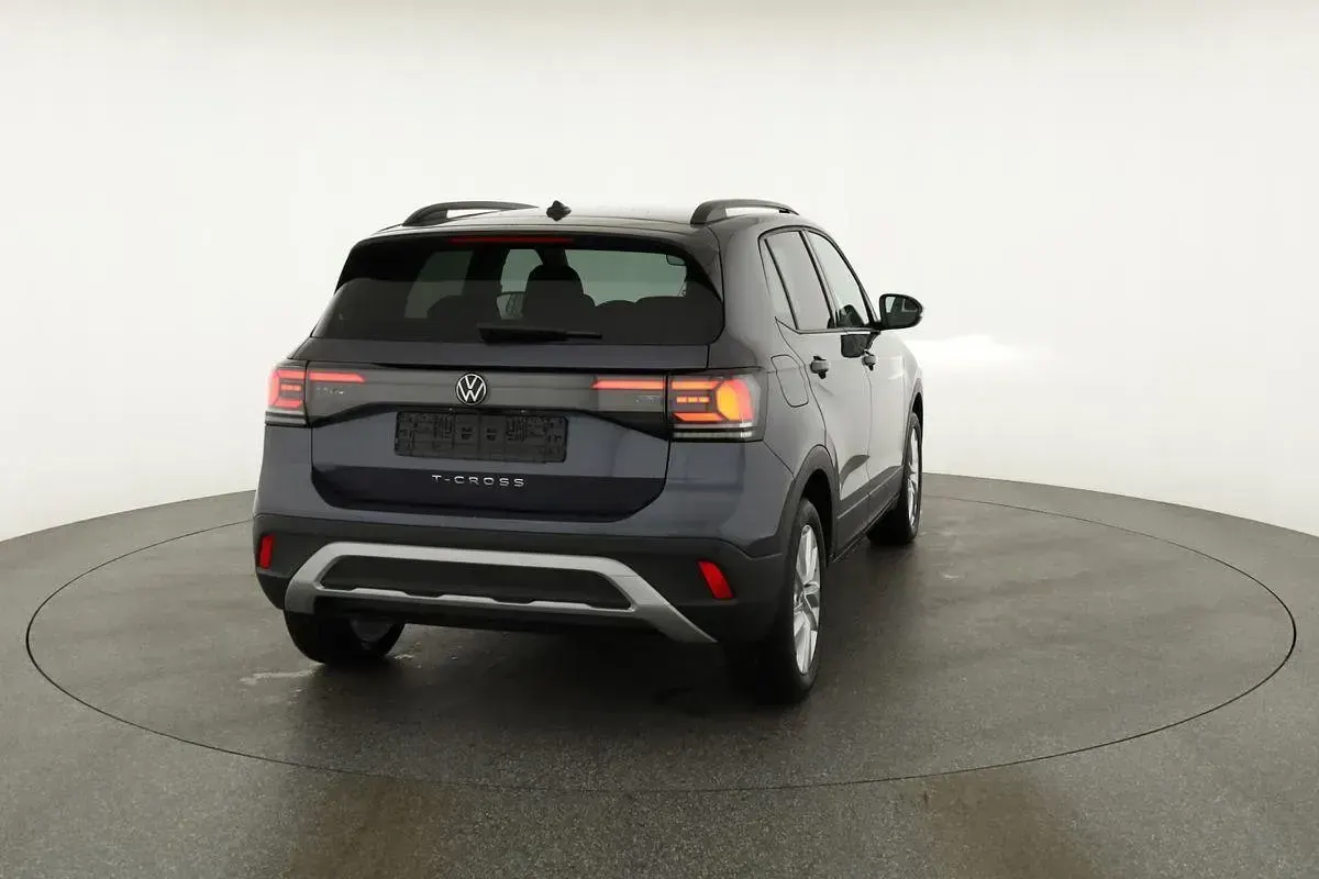 Neu VW T-Cross Life 116 PS (85 kW) 2025 Rauch grau metallic SUV