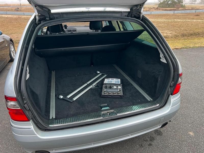 Gebraucht Mercedes E350 272 PS (200 kW) 2006 Silber Kombi