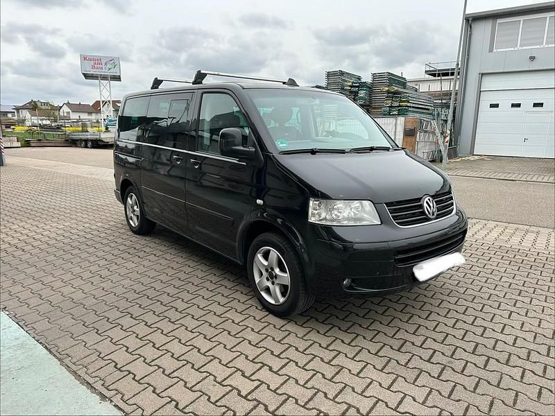 Second-hand VW T5 2003 Negru Van