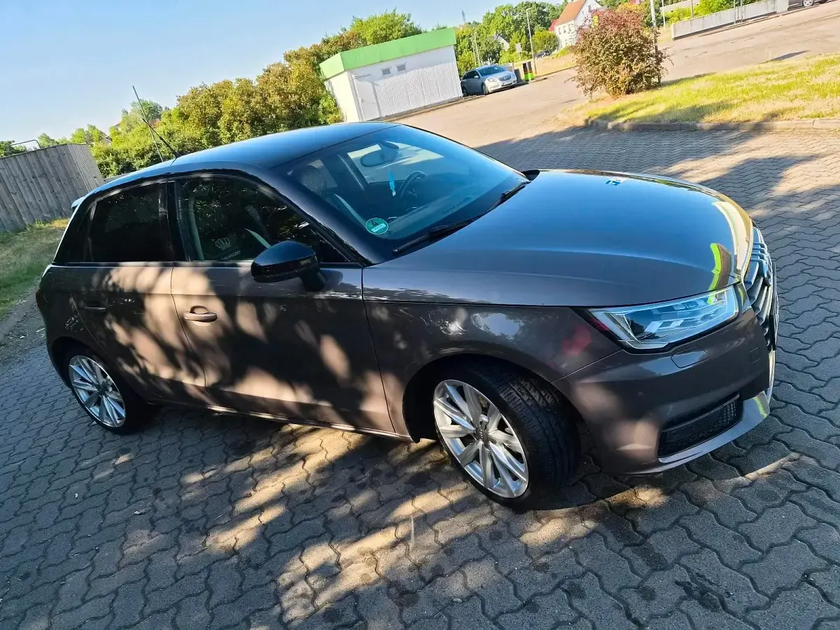 Gebraucht Audi A1 95 PS (69 kW) 2016 Andere farben Kleinwagen