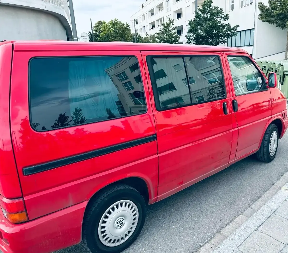 Gebraucht VW T4 102 PS (75 kW) 2000 Rot Van