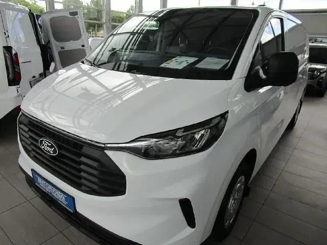 Neu Ford Transit Custom Trend 150 PS (110 kW) 2026 Weiß Van