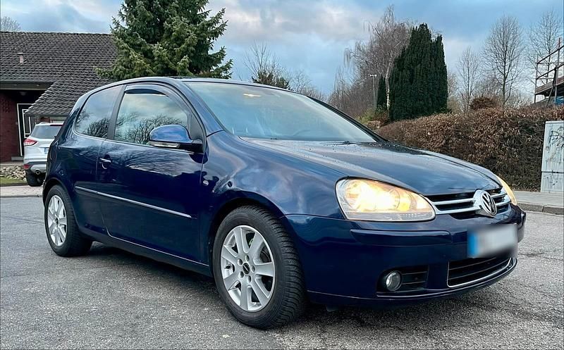 Gebraucht VW Golf 115 PS (84 kW) 2005 Blau Coupé