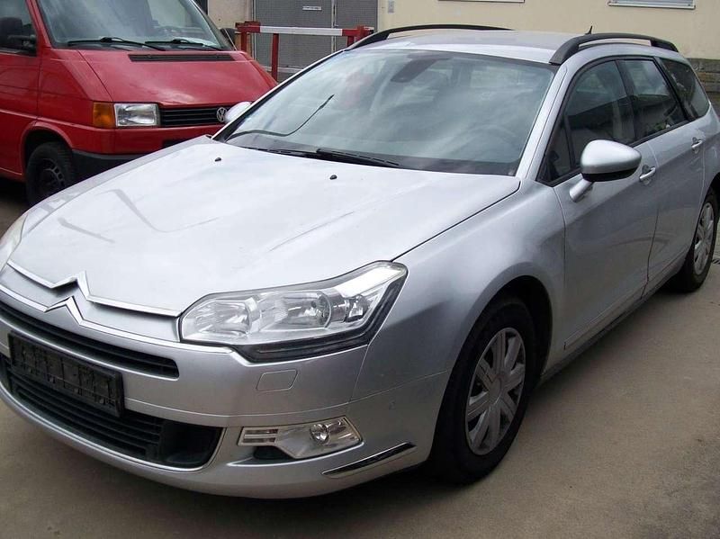 Other Gebraucht 2011 Citroën C5 Tendance Kombi | 2.399 € (Etwas zu teuer) - Bild 1/4