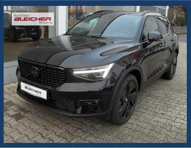 Gebraucht Volvo XC40 145 PS (106 kW) 2025 SUV