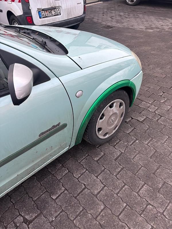 Gebraucht Opel Corsa 75 PS (55 kW) 2001 Grau Kleinwagen