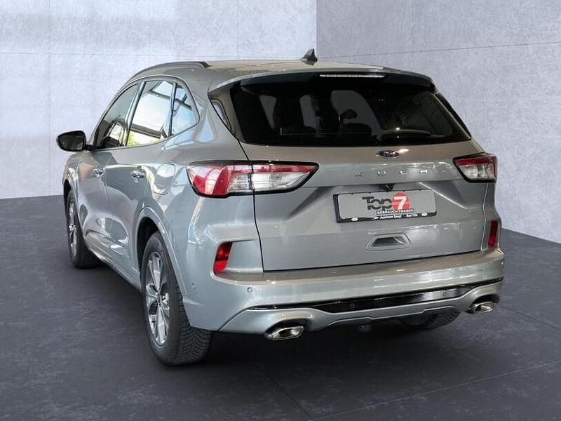 Gebraucht Ford Kuga ST-Line 150 PS (110 kW) 2024 Silber SUV