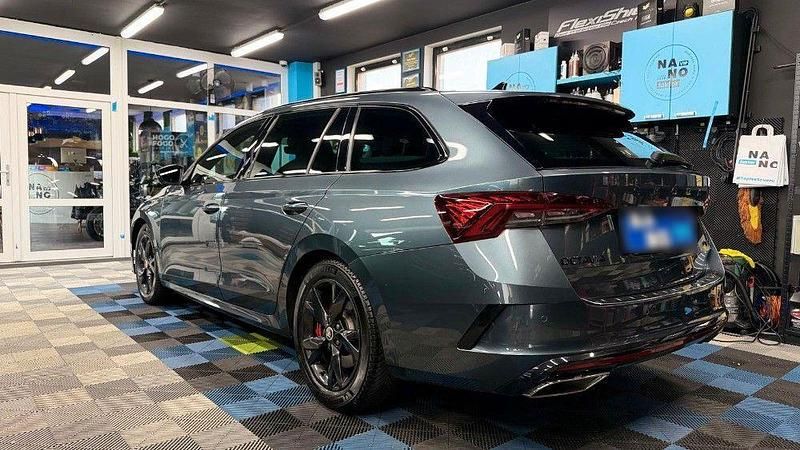 Gebraucht Skoda Octavia RS 245 PS (180 kW) 2021 Grau Kombi