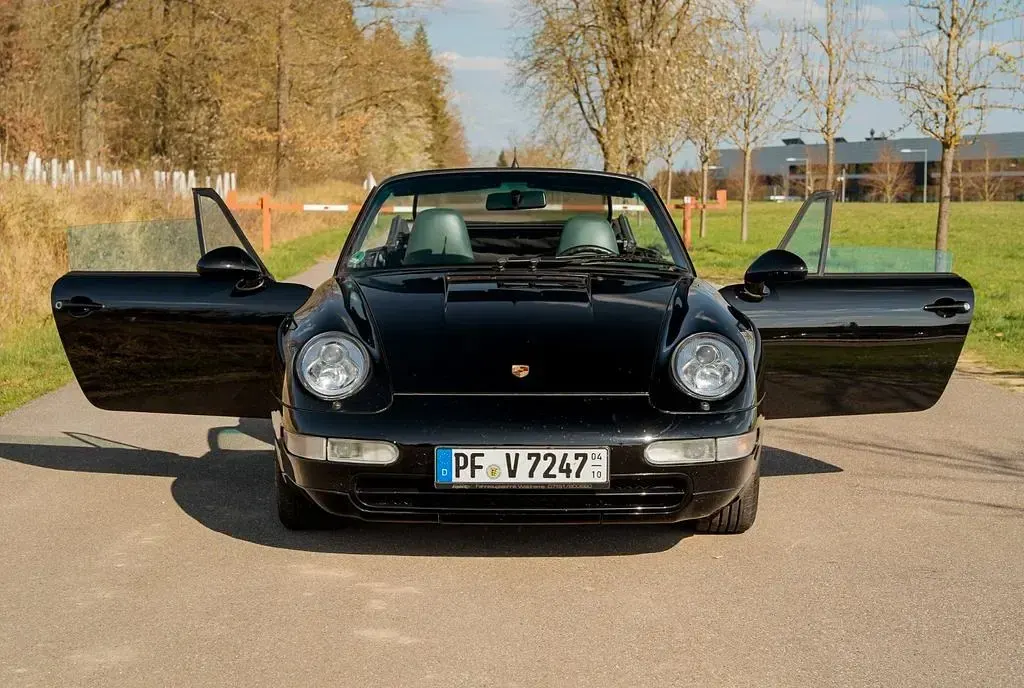 Gebraucht Porsche 993 286 PS (210 kW) 1997 Schwarz Cabrio