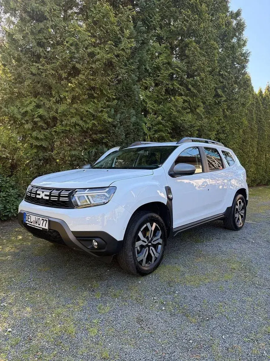 Occasion Dacia Duster Journey 101 ch (74 kW) 2023 Blanc SUV
