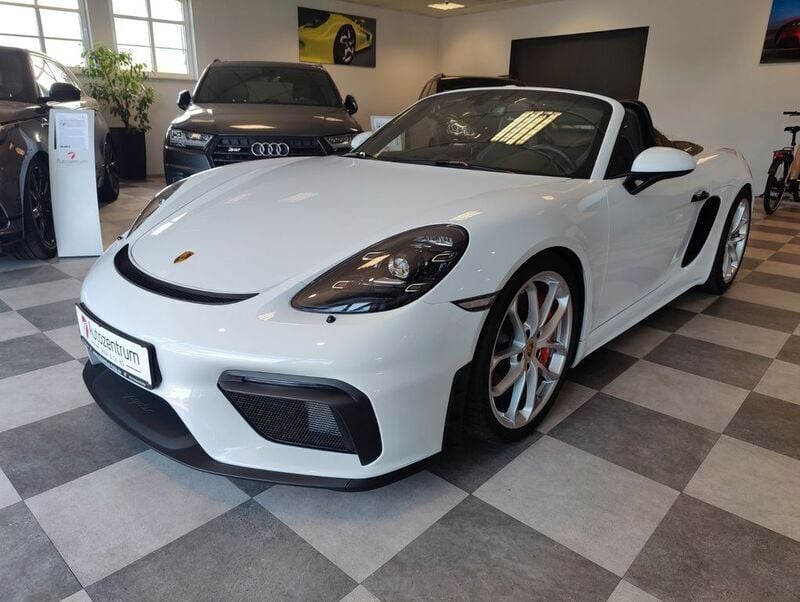 Weiss Gebraucht 2021 Porsche 718 Boxster Cabrio | 109.500 € - Bild 1/4