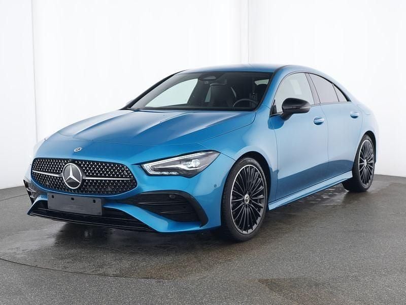 Gebraucht Mercedes CLA220 Premium 190 PS (139 kW) 2024 Metalliclack hyperblau Limousine