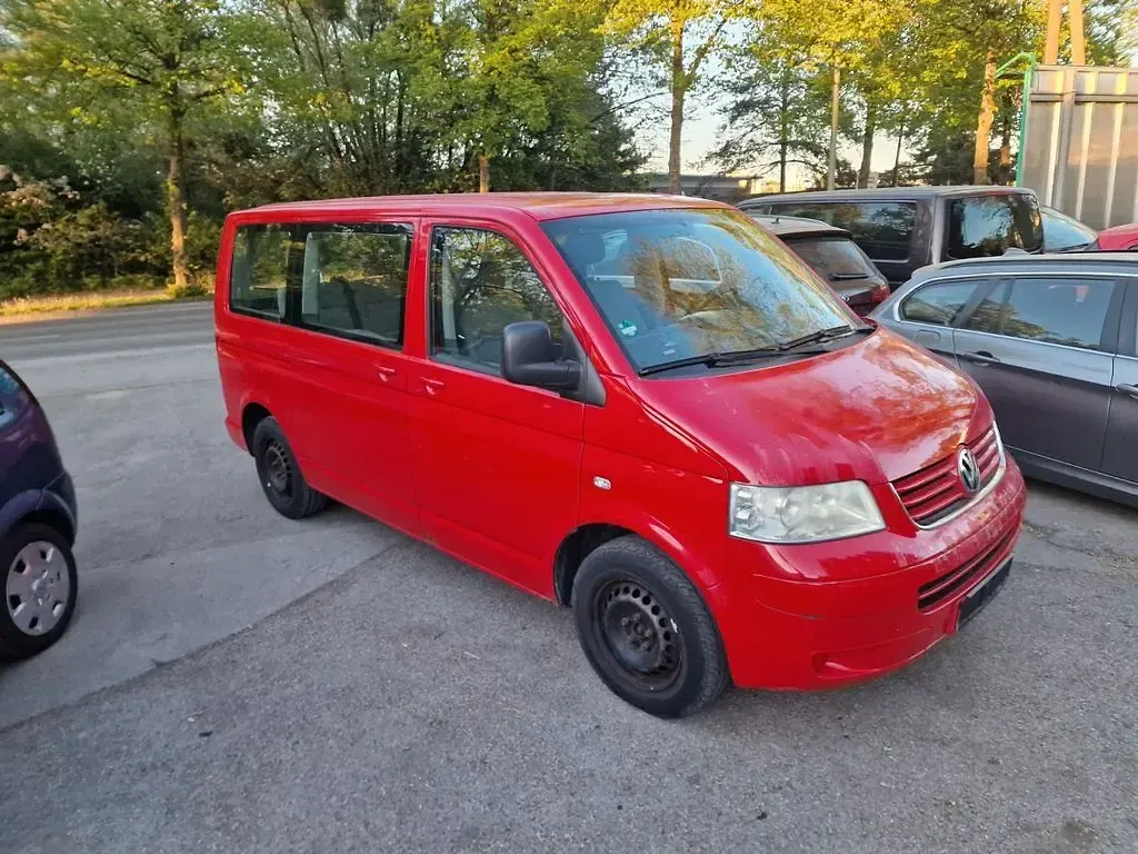 Occasion VW T5 131 ch (96 kW) 2006 Rouge Van