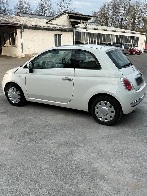 Gebraucht Fiat 500 86 PS (63 kW) 2012 Weiß Kleinwagen