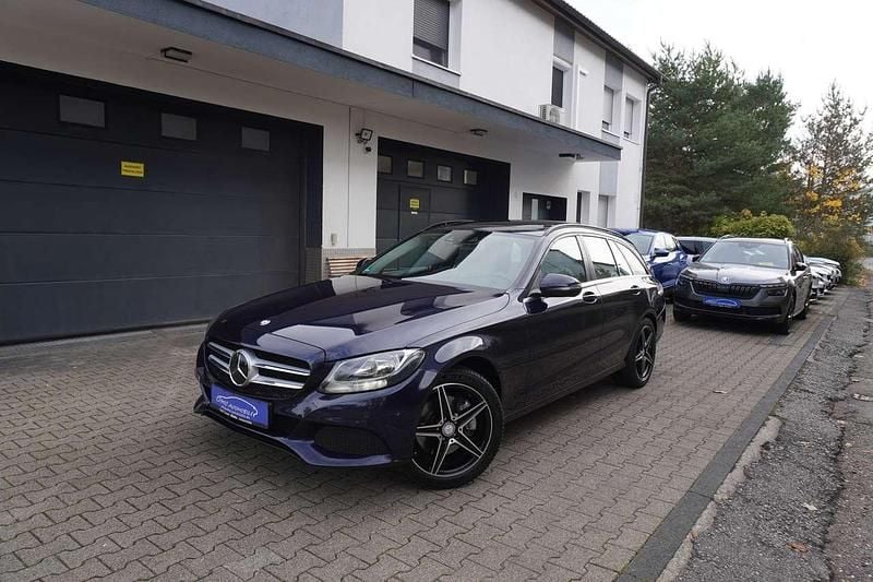 Gebraucht Mercedes C250 204 PS (150 kW) 2016 Blau Kombi