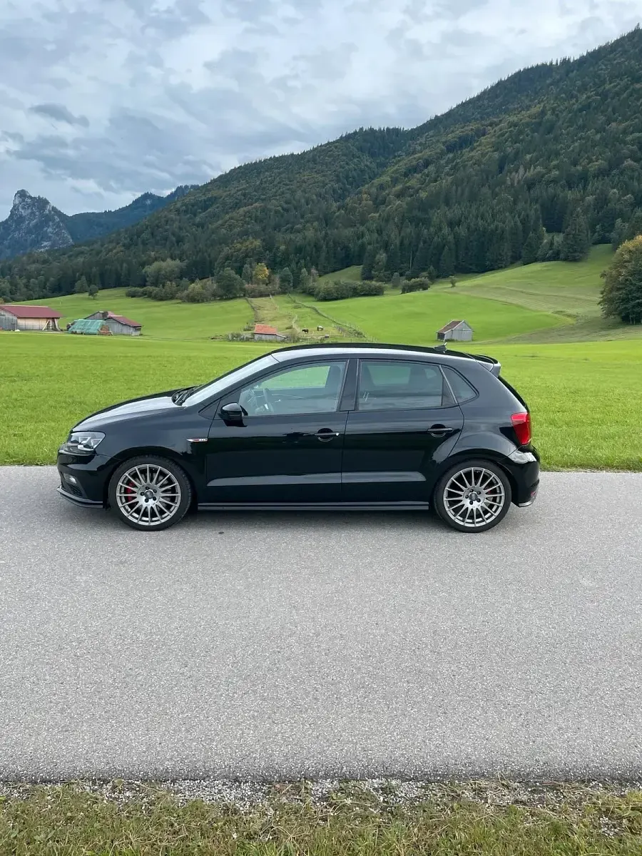 Gebraucht VW Polo GTI 192 PS (141 kW) 2015 Schwarz Kleinwagen