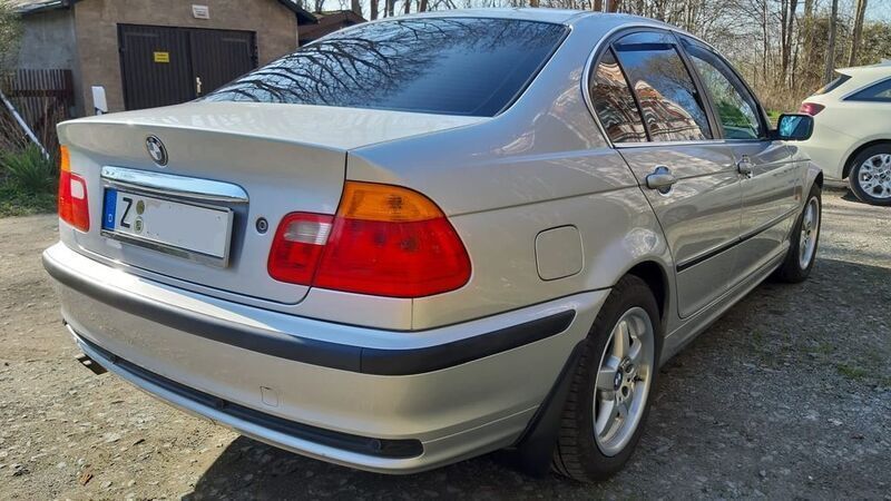 Gebraucht BMW 320 170 PS (125 kW) 2001 Silber Limousine